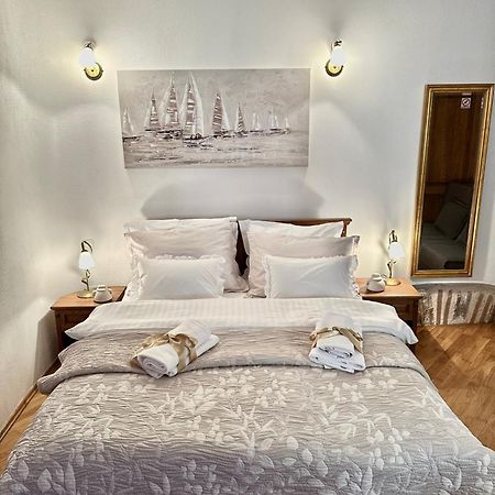 Diocletian Wine Studio Apartment II Сплит Екстериор снимка